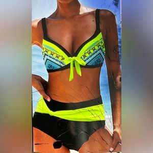 👙NEW 2 Piece swimsuit bathing suit padded bra - high cut bottoms  XL